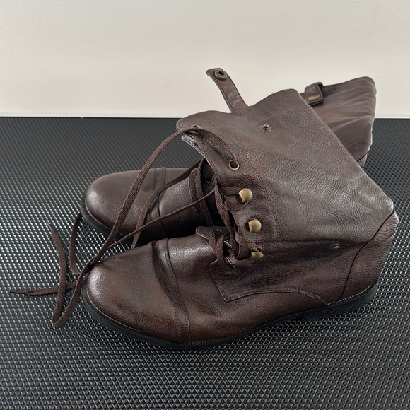 West Blvd Brown Combat Boots - Picture 1 of 8